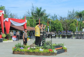 Kepolisian Daerah Bengkulu Melaksanakan Upacara Apel Gelar Pasukan