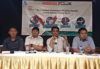 Diskusi Publik