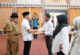 Gubernur Bengkulu Rohidin Mersyah Memberikan Pengarahan Dan Pembekalan Teknis Tenaga Pendamping 