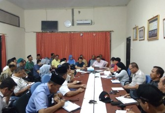 Gubernur Bengkulu, BUMN Besok Buka Puasa dan Traweh Bersama di Posko Banjir dan Longsor