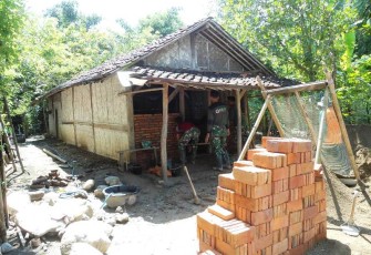 Kediaman Serun  Desa Jatimulya salah satu warga yang mendapat perbaikan rumah program TMMD Tegal