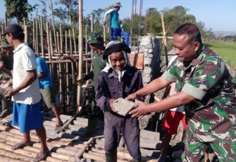 Semangat Mbah Sugiman Dalam MensukseskanTMMD Reg 105 Kodim Klaten