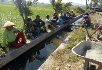 Keakraban TNI dan Rakyat Terjalin di TMMDReguler 105 Tahun 2019 Kodim Klaten