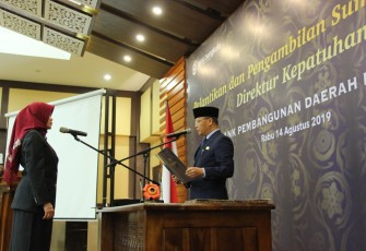 Gubernur Lantik Direktur Kepatuhan Bank Bengkulu