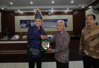 Plt Bupati Asahan Surya Terima Kunker DPR RI Komisi III Di Rumah Dinas Bupati Asahan 