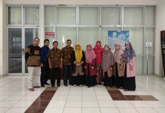 Lembaga Penjaminan Mutu Universitas Islam Negeri Sunan Gunung Djati Bandung mendapatkan kunjungan dari Lembaga Penjaminan Mutu Institut Agama Islam Negeri (IAIN) Batusangkar Sumatera Barat Rabu (9/10/2019). 