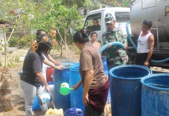PDAM Jeruk Legi Droping Air Bersih