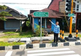 Pemasangan Pemasangan Rambu Evakuasi Dan Papan Informasi