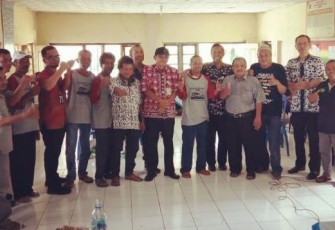 Foto bersama usai Rapat Koordinasi Rencana Pembangunan Museum Situs Buton