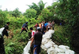 Tanggul Sungai Cisanggarung Diperbaiki