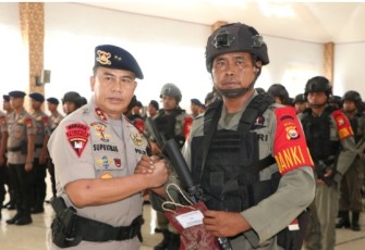 Pelepasan personel oleh Kapolda Bengkulu