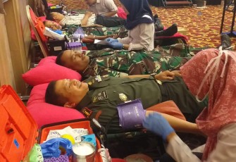 Personel Kodim Depok Donorkan Darahnya