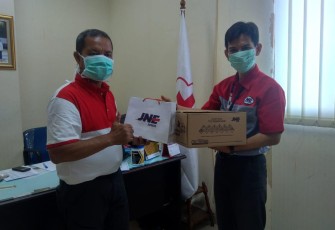 JNE Bantu Relawan PMI Cegah Penyebaran Virus Corona