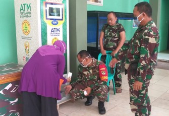 Kodim Depok Sediakan Beras Untuk Warga