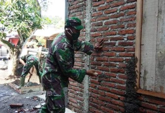 Penyempurnaan Rumah Layak Huni Program TMMD Reguler Pekalongan Terus Dilakukan