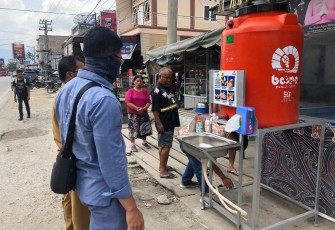 Perusahaan PT Inalum(Persero) memasang instalasi cuci tangan berbentuk wastafel portable yang dilengkapi hand wash pada 15 titik di tempat keramaian Wilayah Kabupaten Batu Bara dan Toba Samosir