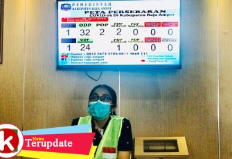 dr Rosenda saat press conference di Kantor Bupati Raja Ampat Sabtu (25/04/2020).