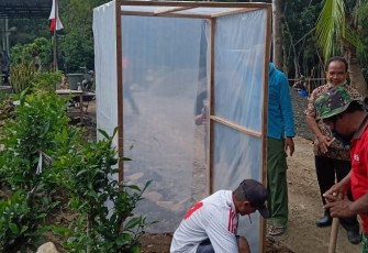 TNI dan Warga Buat Diabidme