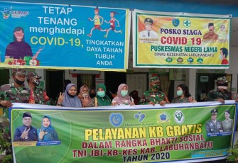 Danramil 09/NL Beserta Babinsa Dampingi Pelayanan KB di Wilayah Teritorialnya