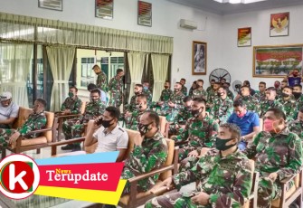 Kodim Kendari saat ikuti jalannya upacara peringatan Hari Lahir Pancasila lewat siaran langsung TV Nasional