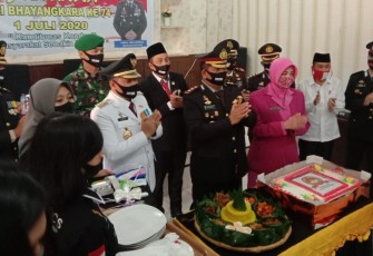 Bupati Batu Bara ikuti Vidcon di Polres