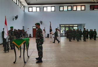 Upacara Serah Terima Jabatan 4 Dandim dan Acara Tradisi Prajurit Korem 074/Warastratama di Aula Makorem setempat Jalan Slamet Riyadi Solo Jawa Tengah.