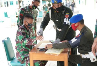 Denpom Kendari Permudah Pembuatan SIM TNI