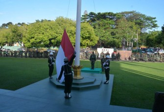 Korem 143/HO Gelar Upacara Bendera Minggu Pertama September