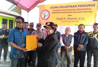 Ketua DPP AWI Hadiri Launching Media Megapolitan Serta Kukuhkan AWI Cabang Majalengka