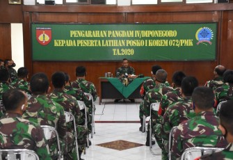 Pangdam IV/Diponegoro Mayjen TNI Bakti Agus Fadjari, S.I.P., M.Si. membuka secara resmi Latihan Posko I Korem 072/Pamungkas bertempat di Aula Makorem 072/Pamungkas Jl. Reksobayan No.4, Ngupasan, Gondomanan, Kota Yogyakarta. Kamis (3/12/2020).