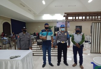 Kapolsek Brangsong  AKP Amin Supangat, S.H. M.M.saat menghadiri Bintek PTPS di RM Salsabil Brangsong Kendal. Rabu 3/12/2020.