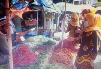 Kepala Dinas Perindustrian dan Perdagangan Kota Bengkulu Dewi Dharma 