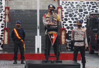 Dansat Brimob Bengkulu Kombes Pol Susnadi SIK Pimpin Apel 