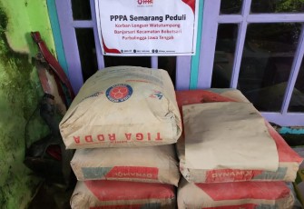 PPPA Daarul Quran Semarang Kirimkan Bantuan untuk Warga yang Tertimpa Longsor di Purbaligga