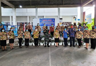 Dandim 1310/Bitung Lakukan Pengawasan Kegiatan Belajar Tatap Muka Beberapa Sekolah di Kota Bitung
