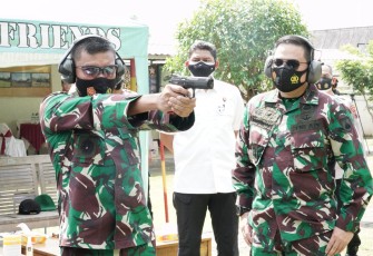 Kodam IV/Diponegoro bersama Polda Jawa Tengah menyelenggarakan kegiatan lomba menembak senapan dan pistol di Lapangan tembak Mako Brimob Subden 3/C Pelopor Gunung Kendil Boyolali, Kamis (7/1/2021).