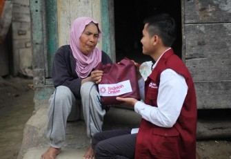 PPPA Daarul Quran Medan Salurkan Bantuan Sembako untuk Warga Tanah Karo