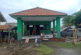 Pembangunan Posyandu di Desa Sedari