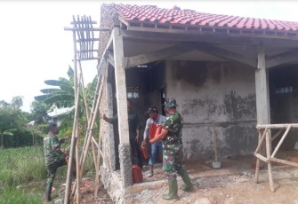 Pembuatan Mandi Cuci Kakus (MCK)
