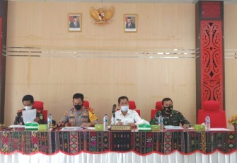 Pemkab Samosir Rapat Penataan Keramba Jaring Apung di Kawasan Danau Toba