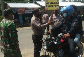 Polsek Sipispis Bagikan Masker