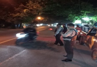 Demi Memberi Rasa Aman Polsek Padang Hulu Kembali Lakukan Patroli