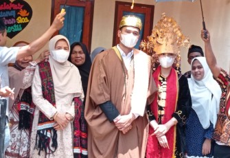 Penobatan Gelar Raja Sakti Kepada Anggit Kurniawan Nasution dan Penobatan Boru Lubis untuk Cherish Harriette