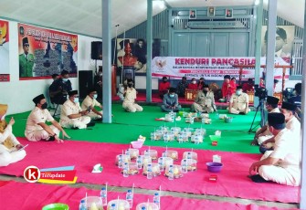 Kenduri Pancasila di Istana Gebang Kota Blitar, Selasa (1/6/2021). (foto : Faisal NR / Klikwarta.com Blitar)