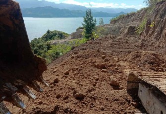 Pembukaan Jalan dari Pangasean menuju Sitamiang Onan Runggu