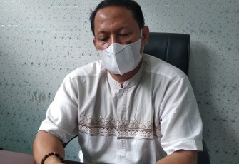 Kadisdikbud Aceh Singkil Khalilullah saat ditemui diruang kerjanya