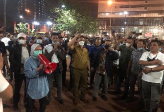 Iti Jayabaya Bubarkan HUT Demokrat Ilegal di Banten