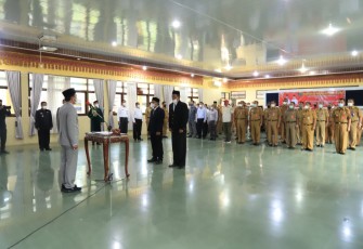 pelantikan Direktur dan Dewan Pengawas Perusahaan Umum Daerah (Perumda) Air Minum Limau Kunci Kabupaten Lambar
