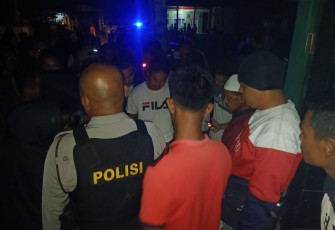 Oknum Kakon karang Sari, Digerbek Warga Bersama Pasangan Selingkuh