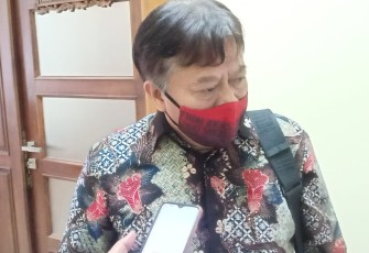 DPRD Jawa Timur meminta agar pemerintah kembali melakukan reboisasi hutan wilayah pegunungan Panderman di wilayah kabupaten Batu